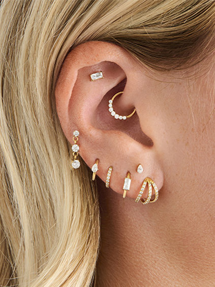 Earscaping design on ear