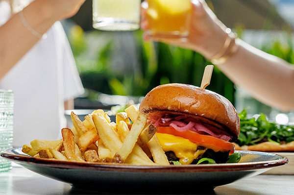 Hamburger at Zentrl